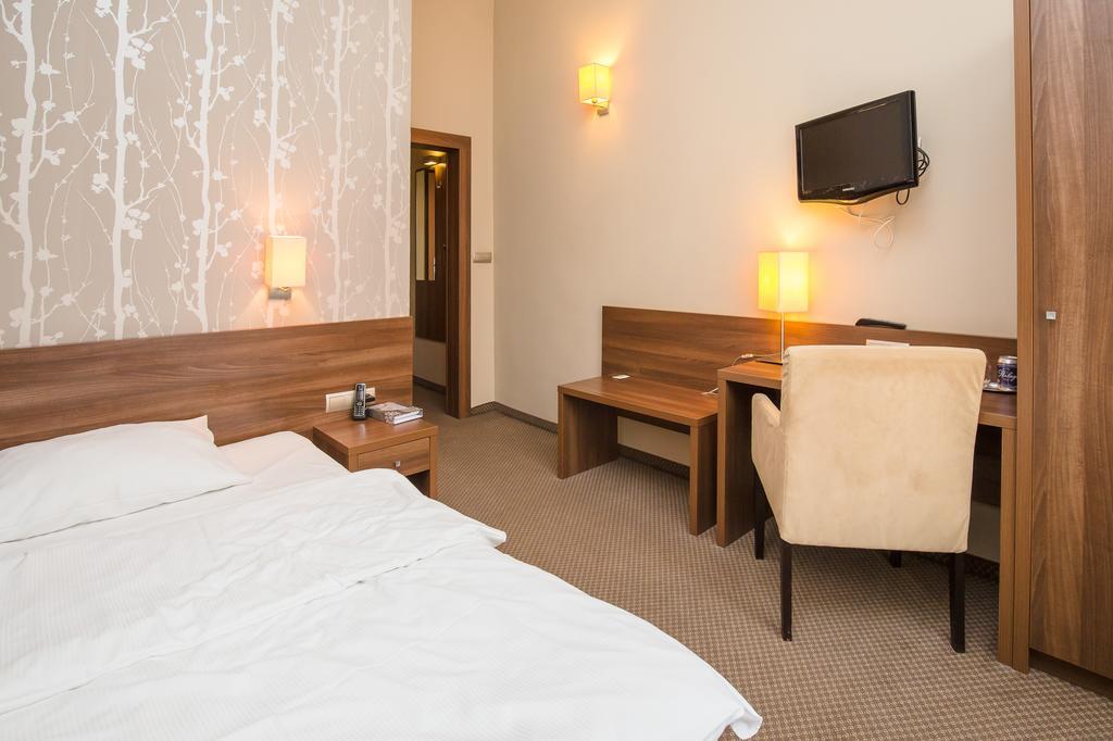 Hotel Srodmiejski Zielona Gora  Luaran gambar