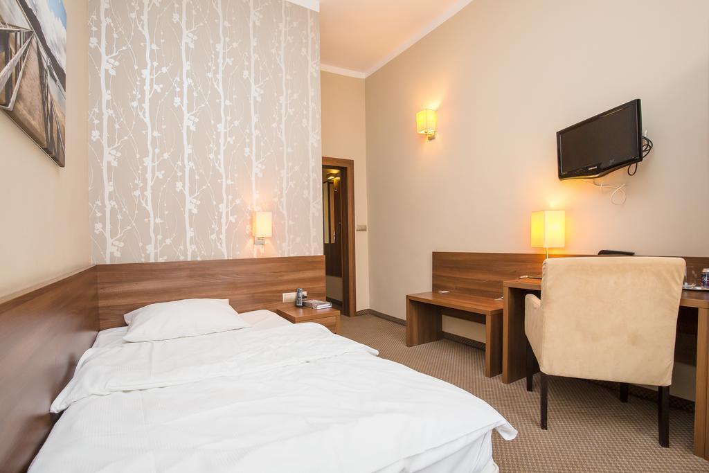 Hotel Srodmiejski Zielona Gora  Luaran gambar